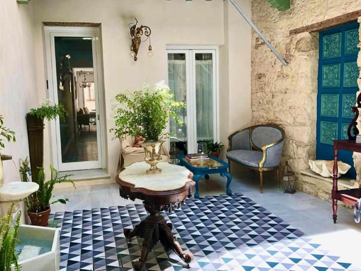 Casa Portus Gaditanus S XVIII Patio Andaluz El Puerto de Santa María Dış mekan fotoğraf