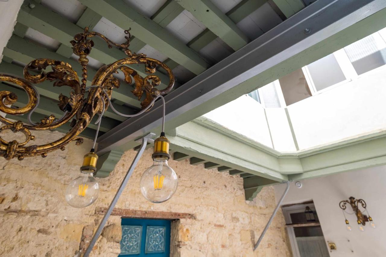 Casa Portus Gaditanus S XVIII Patio Andaluz El Puerto de Santa María Dış mekan fotoğraf