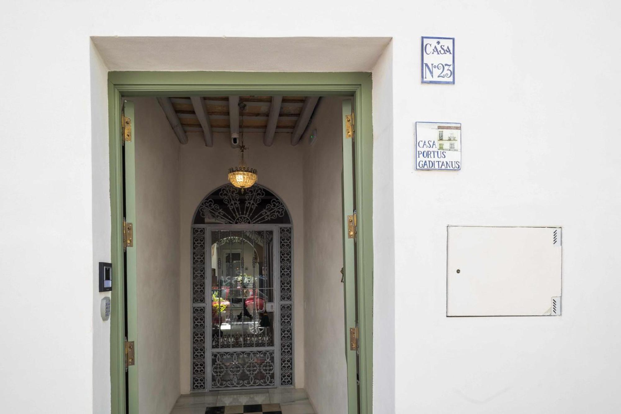 Casa Portus Gaditanus S XVIII Patio Andaluz El Puerto de Santa María Oda fotoğraf