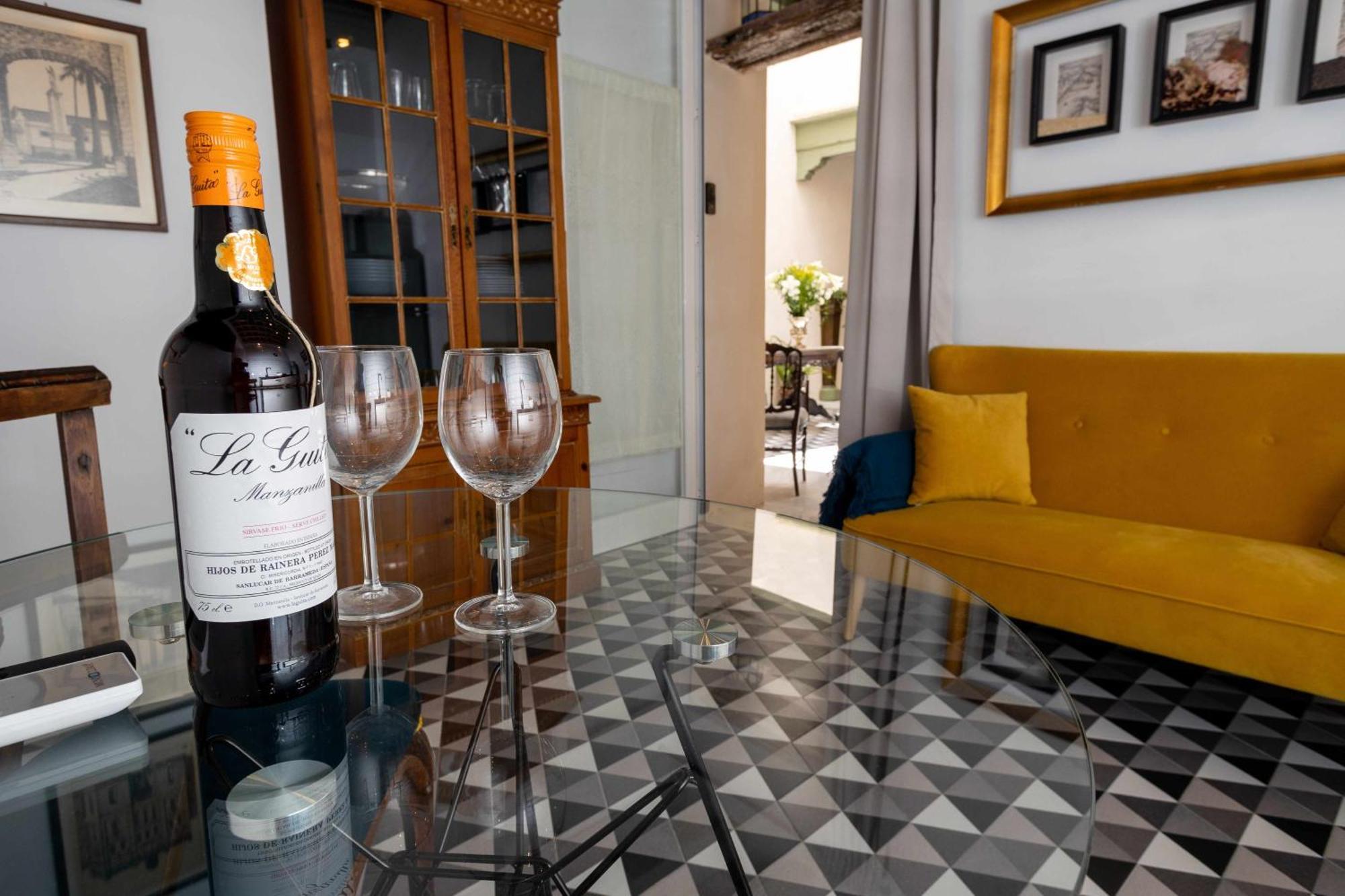 Casa Portus Gaditanus S XVIII Patio Andaluz El Puerto de Santa María Oda fotoğraf
